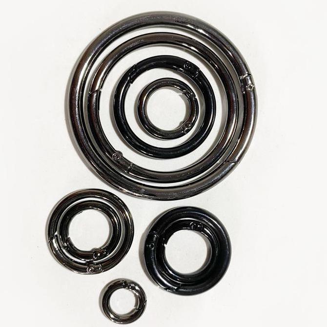 Carabiner Bulat Warna Hitam