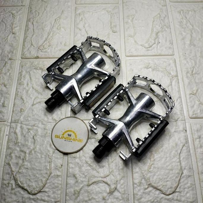 Ready Pedal As Besar 9/16 ETERNA Alloy Silver Untuk Crank Gir Piringan Tengah As BB Kotak Dan HT2 Mo