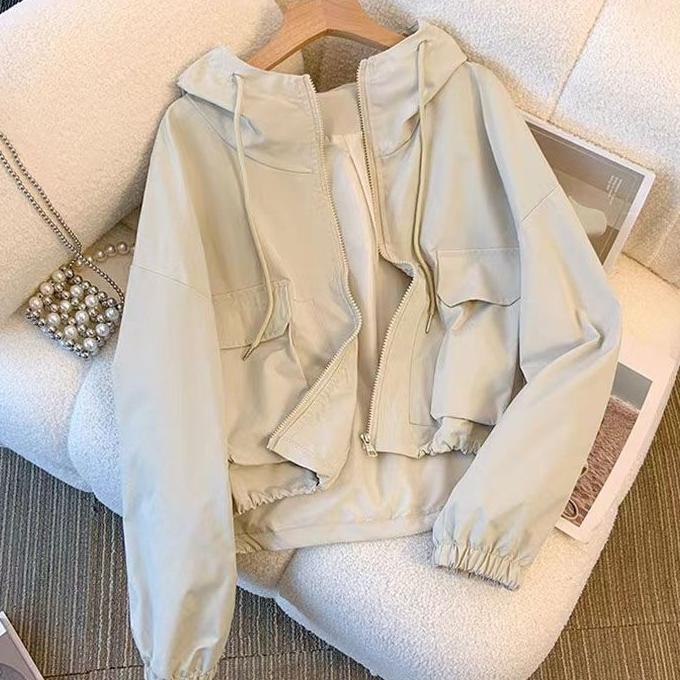Jaket Wanita Parasut Crop Allsize Jaket Hoodie Crop Wanita