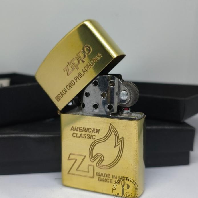 Korek Api Zippo Denting Dua Bunyi Nyaring Koleksi Vintage Untuk Hadiah Korek Jadul