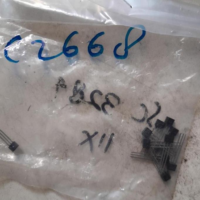 TRANSISTOR 2SC2668 2SC 2668 C2668 C 2668 NOS BBM27