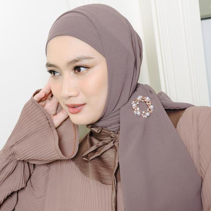 Veil- Lozy Hijab - Araa Shawl (Hijab Pashmina Tali Instan Melayu Bahan Chiffon Ceruty Babydoll) Keru