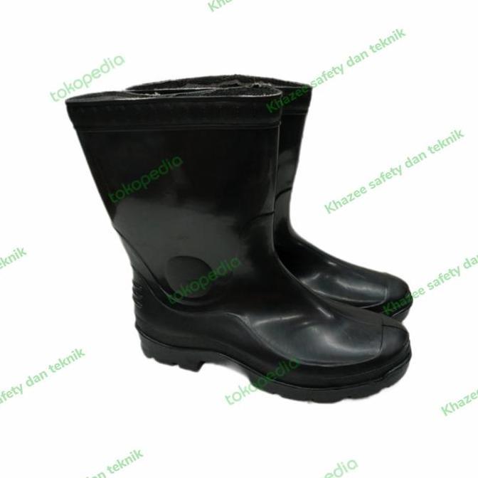 DB8 >> sepatu boots karet pendek pria / sepatu boots pendek / sepatu boot