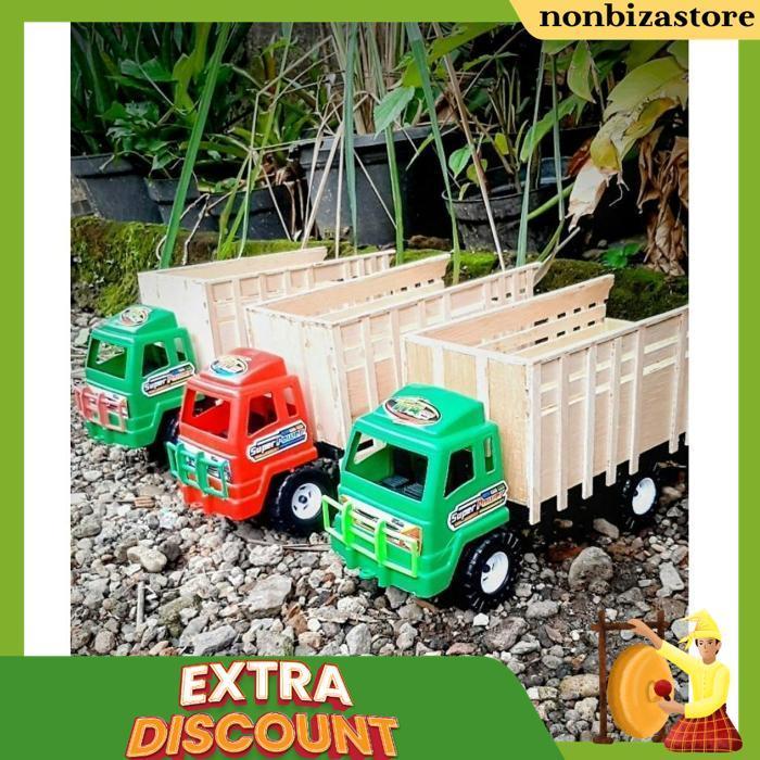 Miniatur Truk Plastik Modif Bak Triplek Pengaman