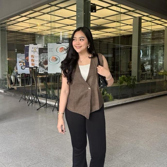 Bebasaja- Alora Vest /  Top Stripe Kekinian / Rompi Wanita Casual /  Atasan Simple Basic Pendek