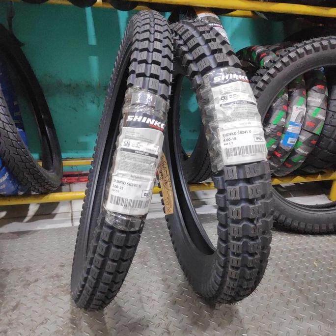 Terlaris Shinko Sr241 (241) 400-18 & 300-21 Ban Trial Ban Motor