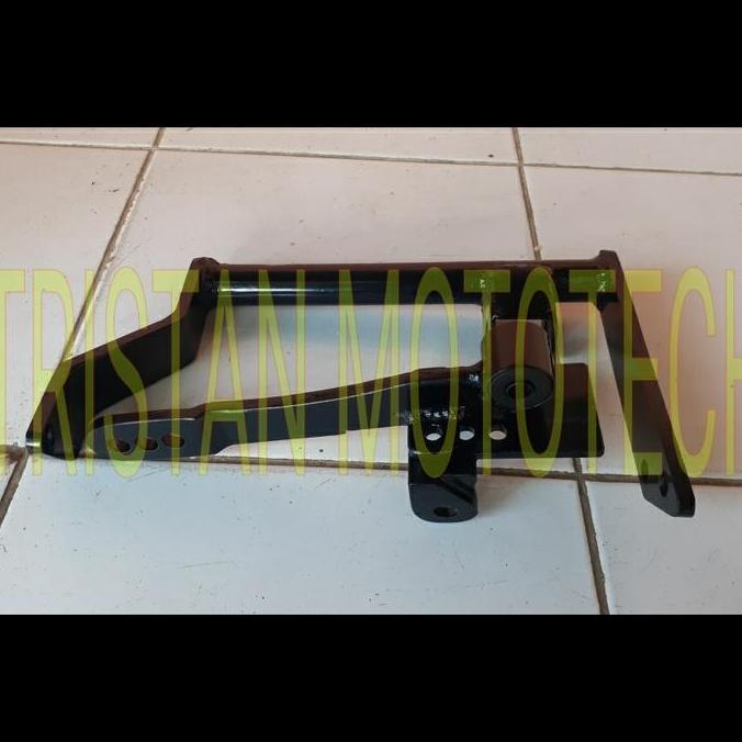 braket monoshock aerox di setting 3 titik
