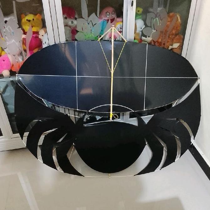 Layangan Black Spider Ukuran Sayap 110 cm - Kualitas Terbaik