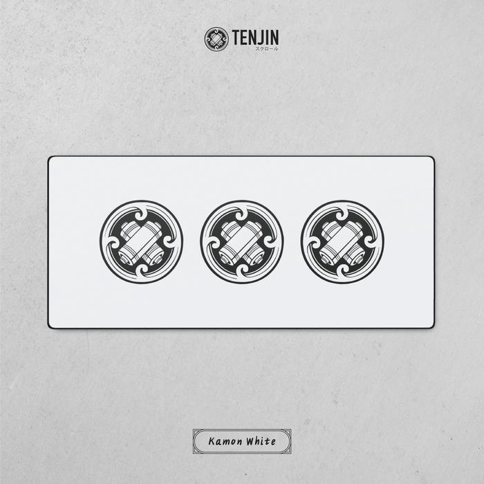 Tenjin Scrollworks - KAMON White Deskmat