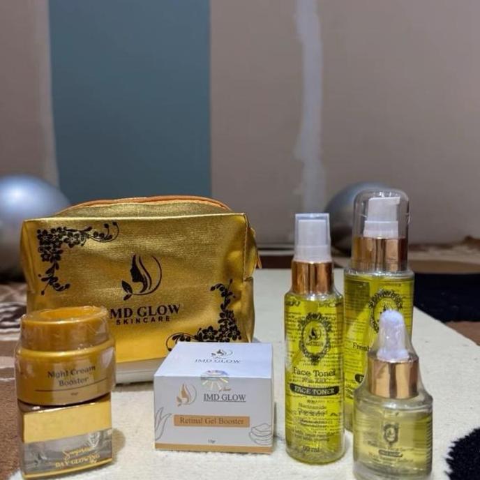 Care- New- Day Cream Imd Glow Cream Siang Imd Glow Bpom Pencerah