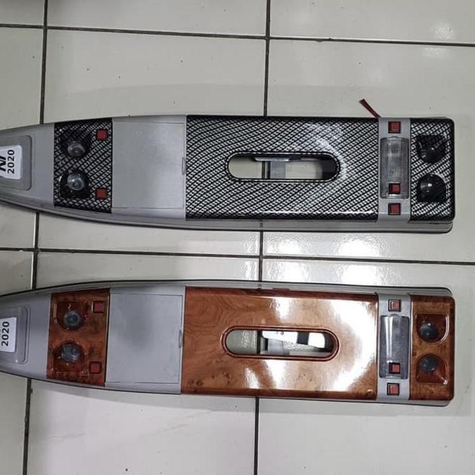 Roof Console Kokpit tempat tissu plavon mobil kijang grand
