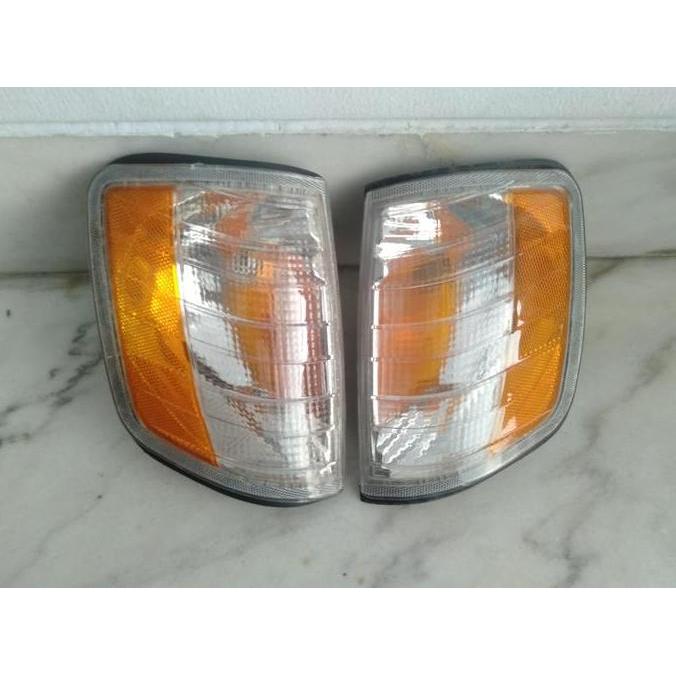EURO Corner Lamp Lampu Sein Mobil Mercy W124 US Style