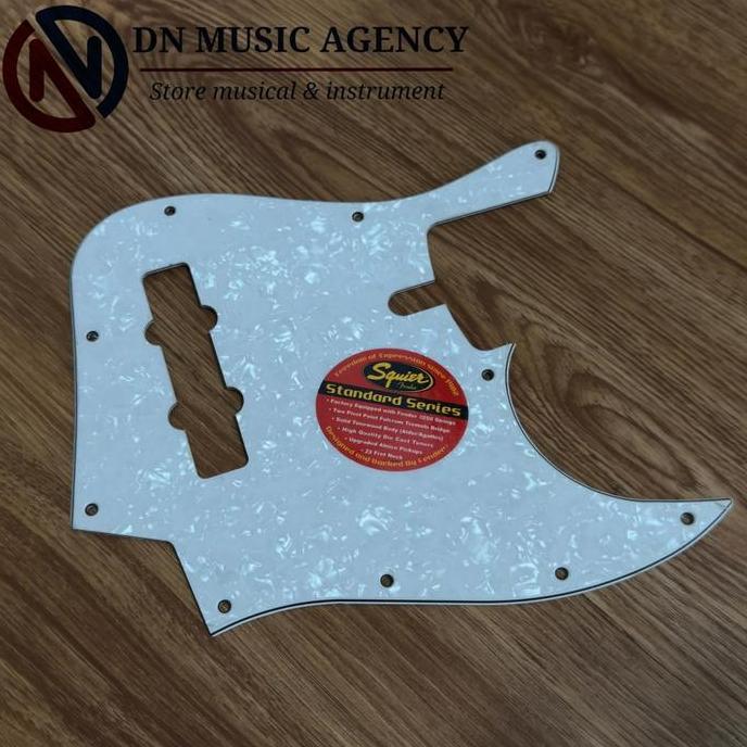 pickguard jazz bass model original pearloid bass pickguard