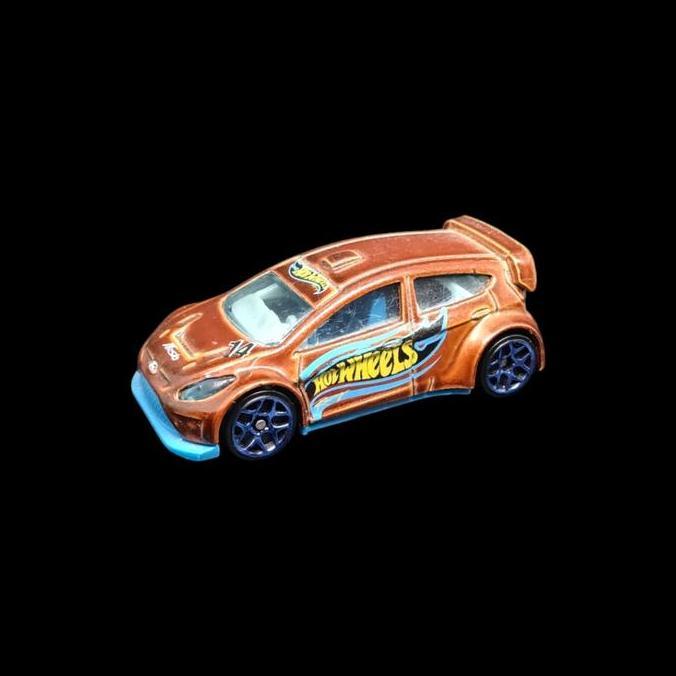 HOT WHEELS '12 FORD FIESTA COKLAT EXCLUSIVE GIFT PACK LOOSE DIECAST RG99