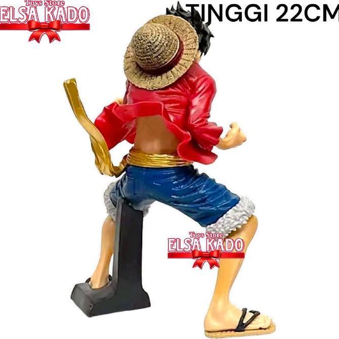 Action Figure One Piece Luffy Squatting Position  Besar Tinggi 22cm