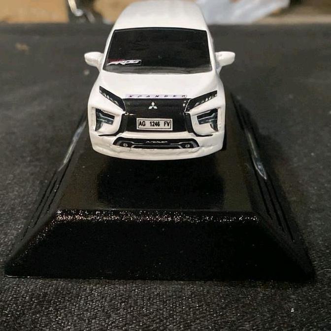 PARFUM MINIATUR MOBIL XPANDER CROSS TERBARU