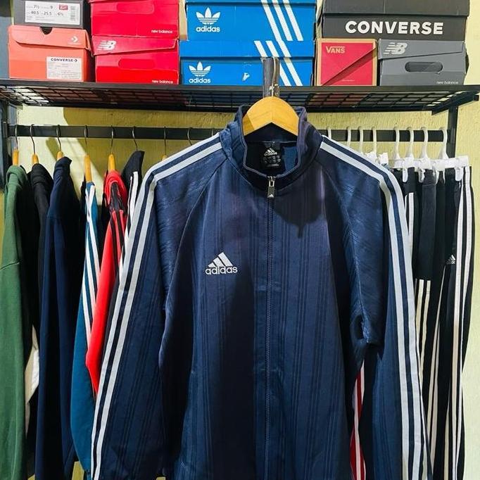 [CUCI GUDANG] Tracktop adinda balok three stripes second brand original