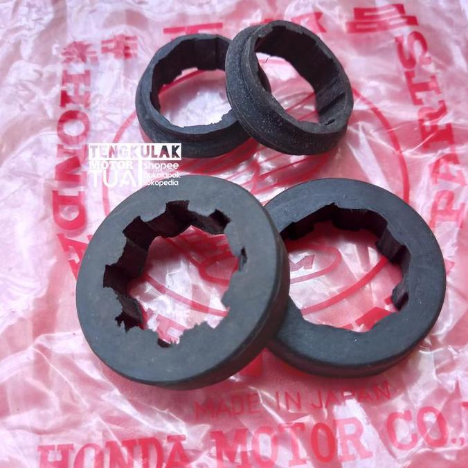 Karet Atas Bawah Kupingan Lampu Depan Headlamp Nos Cb100 Cb125 Cb125S