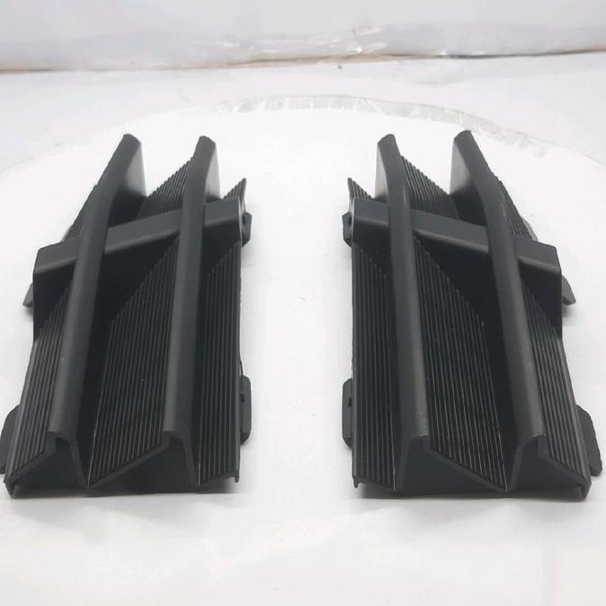 PREMIUM TUTUP TAWING TUTUP BEMPER MOBIL AVANZA XENIA 2019 -2020 ORIGINAL