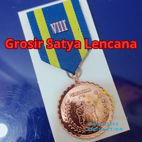 Medali 8 Tahun Polri - Satya Lencana