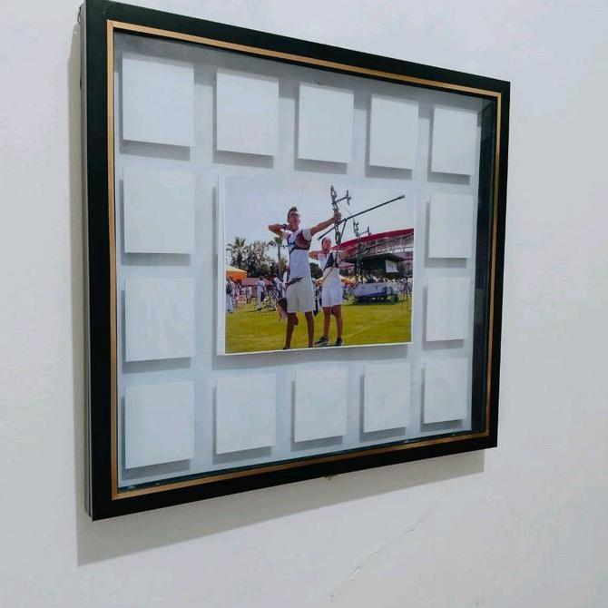 FRAME MEDALI MODERN MINIMALIS 20 MEDALI