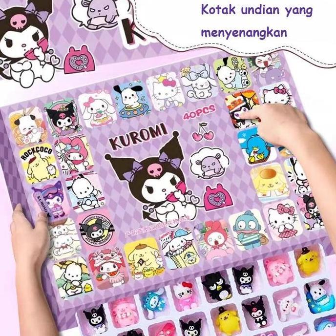 Blind Box Kartun Gantungan Kunci Gantungan 40 Holes Lucu Keychains Box Blind Surprise Hadiah