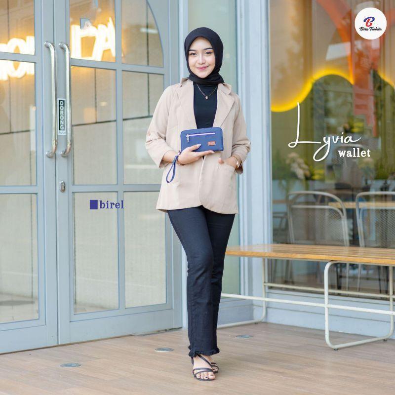 Dompet Panjang Wanita Lyvia By Biru Tsabita Waterproof