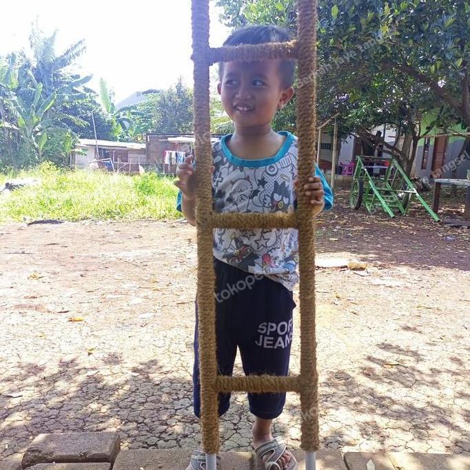 turus tangga perambat pohon