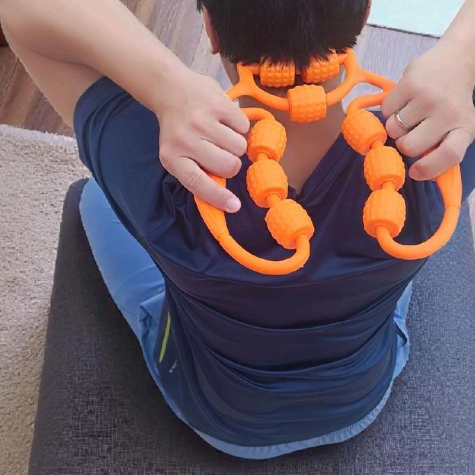 Roller Betis 9 Roda Manual Biru Muda Hijau Oren Pink Ergonomis Fleksibel Nyaman Membantu Melancarkan