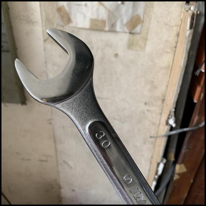 TERLARIS KUNCI PAS IWT 30 X 32 / DOUBLE OPEN RAISED PANEL MADE IN JAPAN 