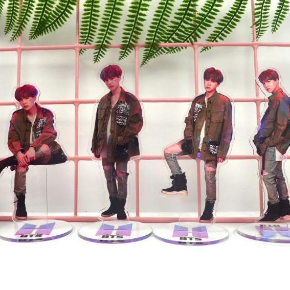 TERLARIS BTA5 BTS SUGA LOVE YOURSELF STANDEE STAND AKRILIK STANDING PAJANGAN