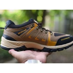 PROMO TERBARU SEPATU GUNUNG, HIKING TREEKKING PRIA WANITA LOW BECKHAM PARAMOUNT