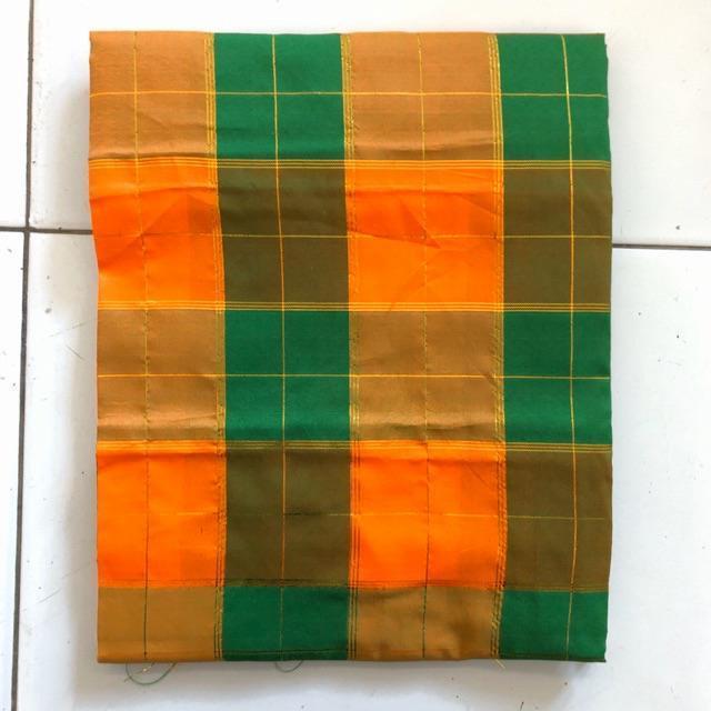 Bisa Cod - Kain Bugis Makasar / Sarung Baju Bodo / Kain Tenun Kotak Makasar