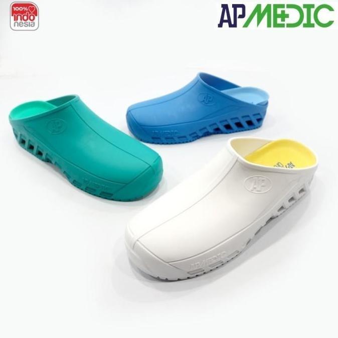 DERTY AP Boots AP MEDIC Sepatu Sandal Medis Karet pvc APD nakes klinik