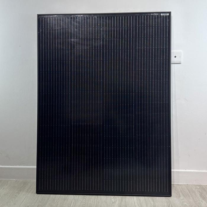 SOLANA SOLAR CELL/PANEL SURYA BLACK MONOCRYSTALLINE 24V 200WP PANEL SURYA MONOKRISTALIN 24V 200WP OR