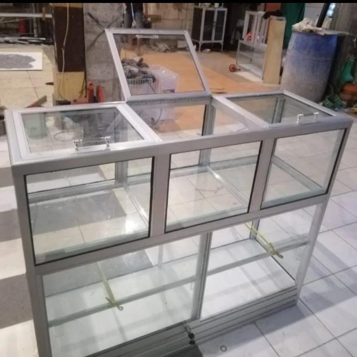 etalase beras sembako alumunium dan kaca, etalase toko peracangan etalase toko madura , etalase toko