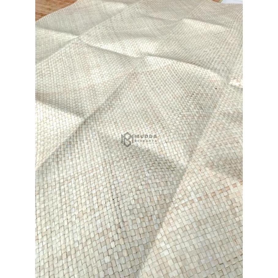 TIKAR PANDAN TIKAR ANYAMAN PANDAN TIKAR KERAJINAN TIKAR JENAZAH ALASLESEHAN PUTIH TERMURAH