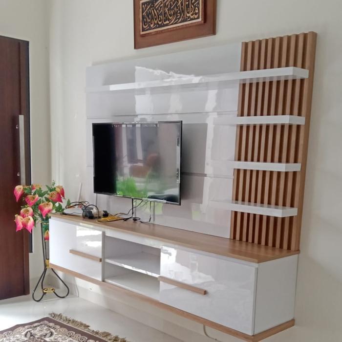 Backdrop tv kisi-kisi/ Backdrop tv minimalis/ Meja tv gantung/ Rak tv