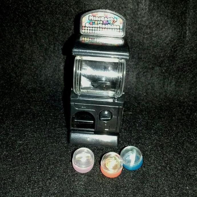 Mini Gacha Gum Machine