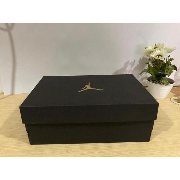 INER_BOX_SEPATU_JORDAN_HITAM
