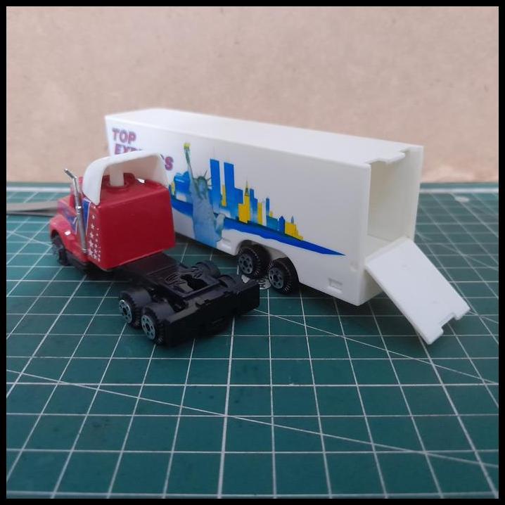 TERLARIS TRUCK METAL SKALA 1:87 - KENWORTH LIVERY TOP EXPRESS (BT07) 
