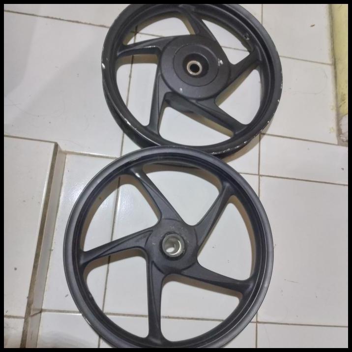 TERLARIS VELG VELEK DEPAN BELAKANG 1SET BEAT . VARIO 110 . SCOOPY . SPACY ORI