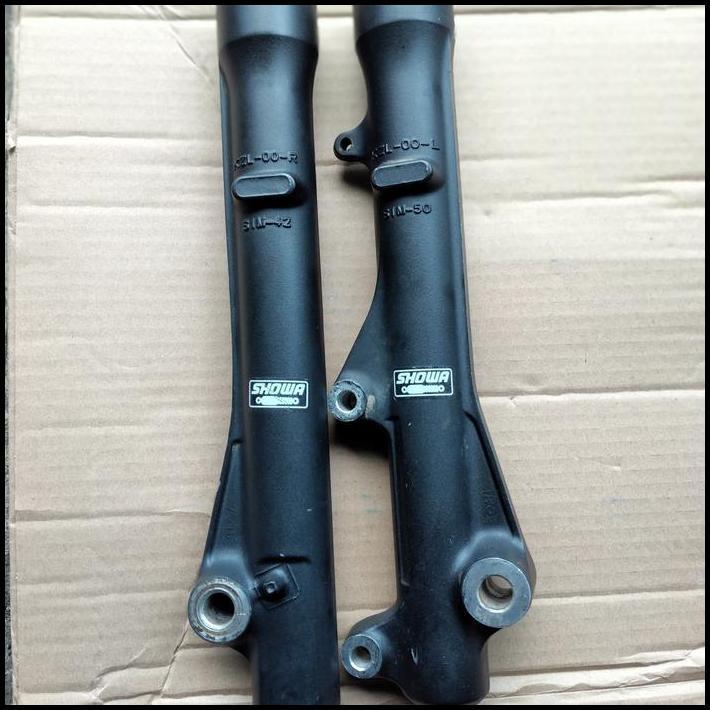 TERLARIS BOTEM TABUNG SHOCKBREAKER DEPAN ALL BEAT NEW / BEAT FI / SCOOPY FI 