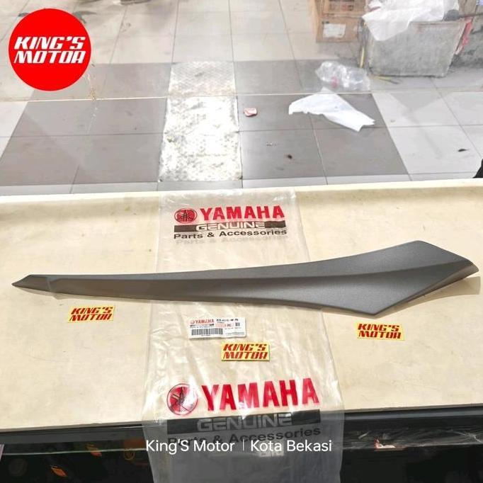 Mole Side Sirip Mole Side Sirip Xmax B74 Abu X-Max Old Kiri B74-F171L-P0