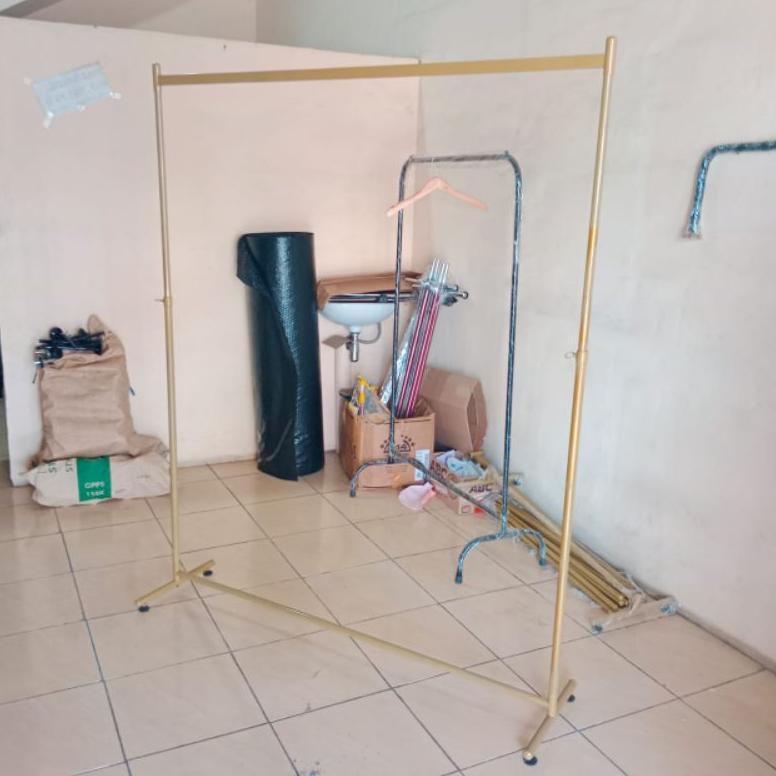Gawang Baju Besi Gold Kotak Lbr 150cm Tgi 195cm