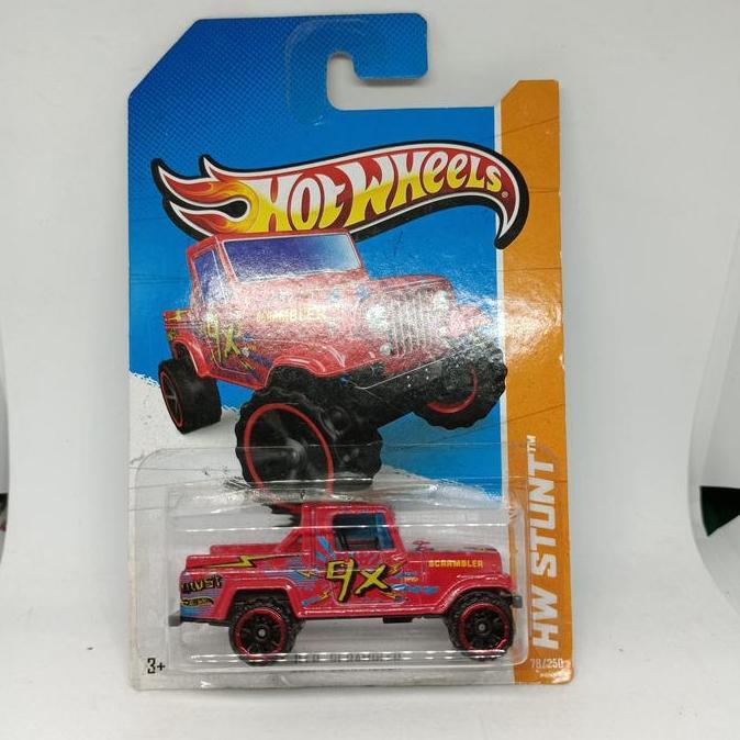 Hotwheels Jeep Scrambler Merah