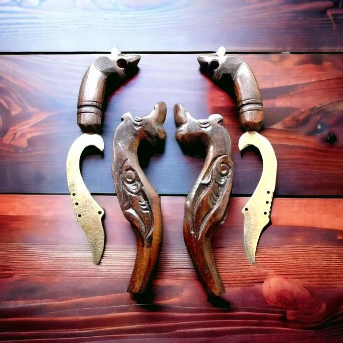 kujang Kuningan kecil