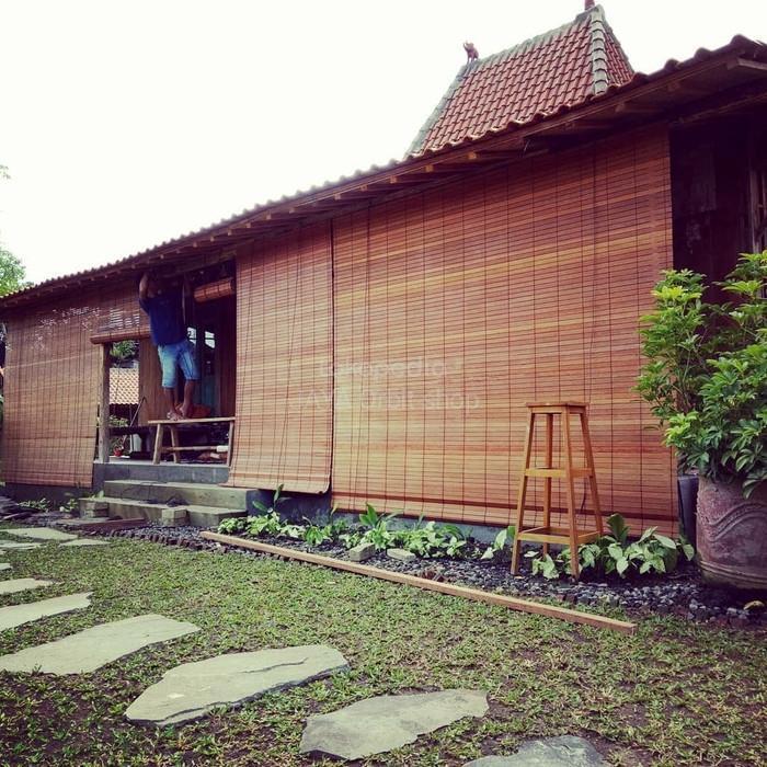 Tirai kayu L 2,5m x T 2m / tirai kayu outdoor / tirai kayu gulung / krey kayu bengkirai / krei kayu 