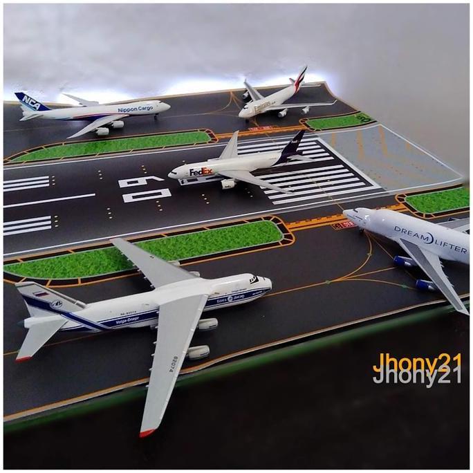 Mat Airport Runway Dan Apron