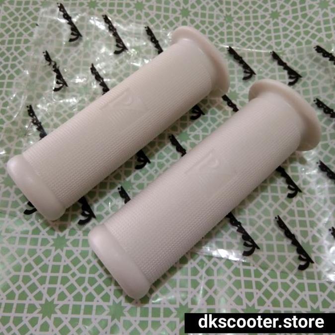 CORNUE vespa grip putih metallflast untuk vbb vba vna import